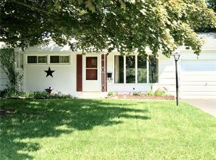 119 Brentwood Dr, Syracuse, NY 13219