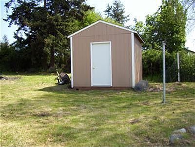 2nd image of 1012 Shawn Ave