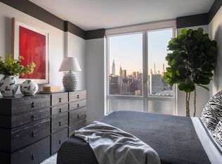 5627 2nd St APT 1108, Long Island City, NY 11101