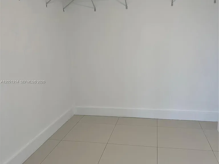 9261 E Bay Harbor Dr #604 — Photo 9