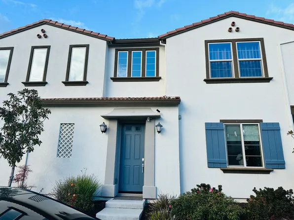 8851 Solo Way, Elk Grove, CA 95757