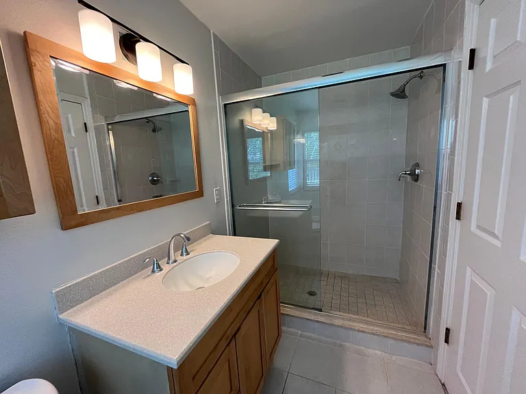 2452 Appalachian Dr — Photo 10