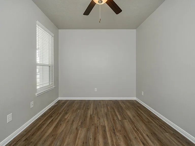 1150 Trellis Pass — Photo 33