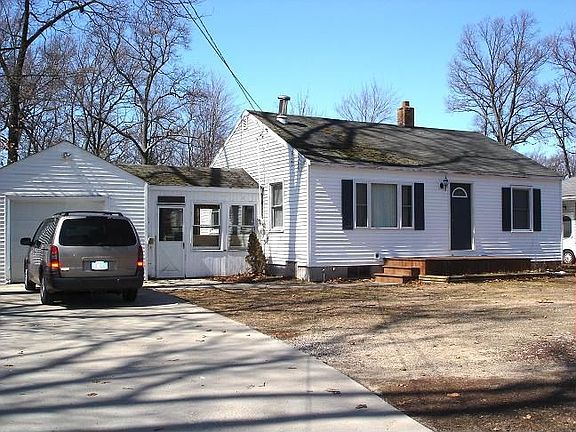 Front of Whitehall Road