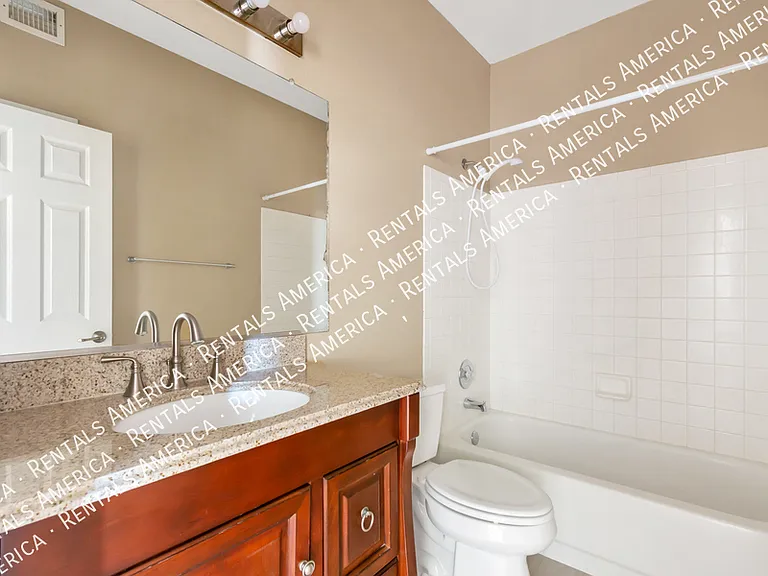 7165 W Yarbough Dr — Photo 13