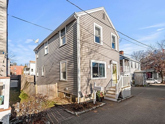 2nd image of 29-29R Upham St