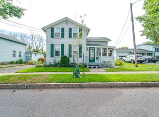 81 Foster St, Canandaigua, NY 14424