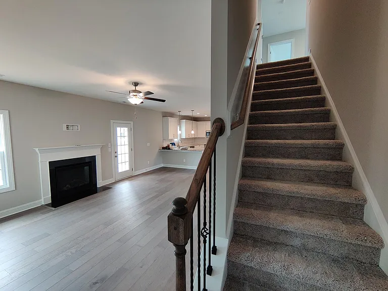 104 Wicklow Ct — Photo 7