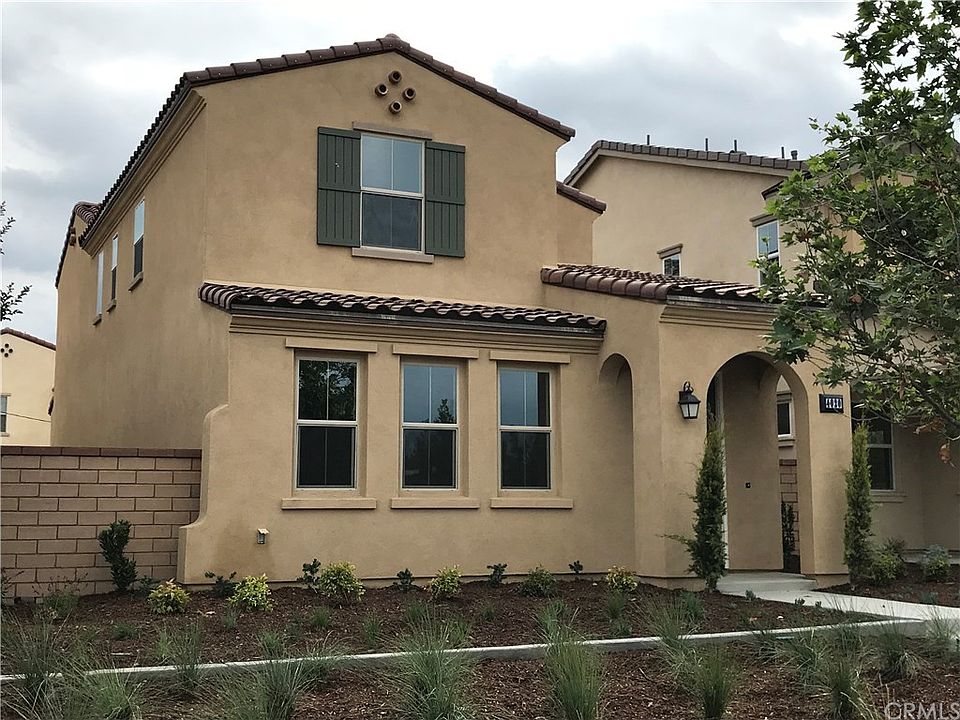 1st image of 4020 New Haven Dr