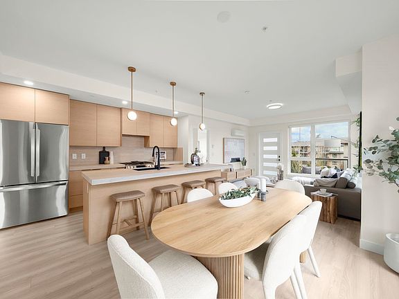 4th image of 15353 17th Ave #304
