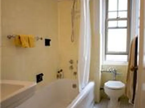 299 West 12th Street image 1 of 8