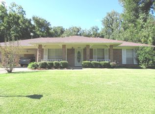 210 Signal Hill Dr, Vicksburg, MS 39180
