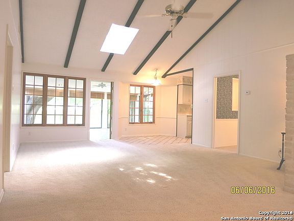 3rd image of 315 De Vaca Dr