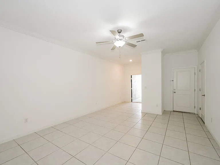 2182 Azure View Way — Photo 6