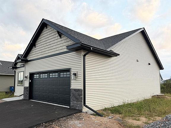 2nd image of 641 Saturn Drive Lot 43