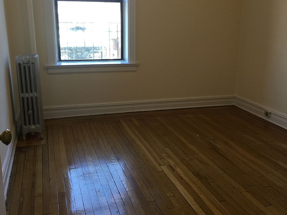1st image of 2307 28th St #1