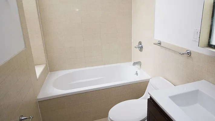 Rented by Nooklyn NYC LLC | media 10