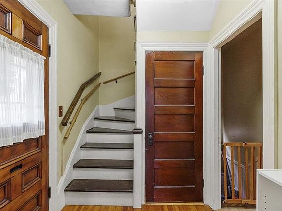 2nd image of 77 Blackamore Ave