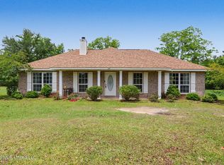 124 Killcreas Ln, Lucedale, MS 39452