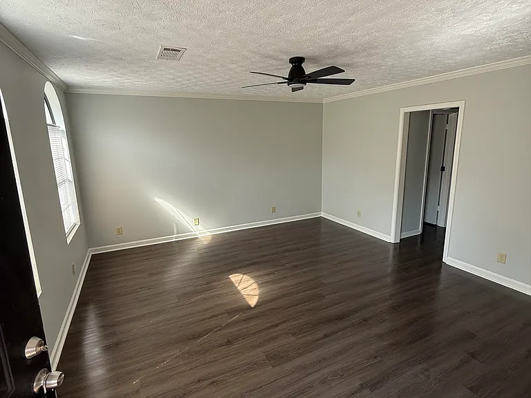 2603 Parkside Way — Photo 1