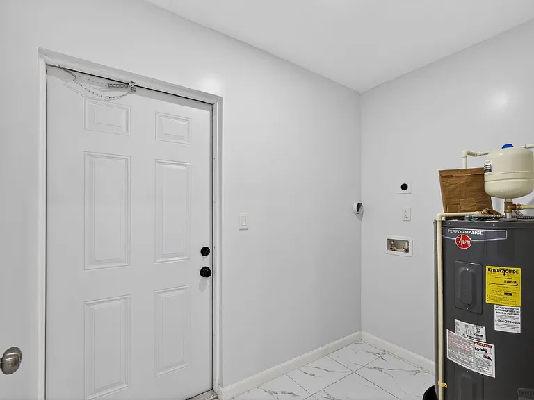 3255 Avenue J #2 — Photo 13