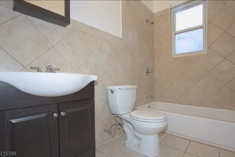 246-248 Columbia Ave #1 — Photo 21