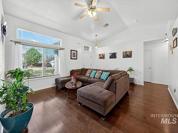 3rd image of 2558 N Rough Stone Pl