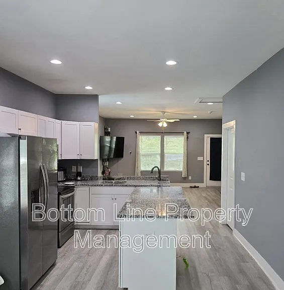 51 Hawthorne St SW — Photo 19