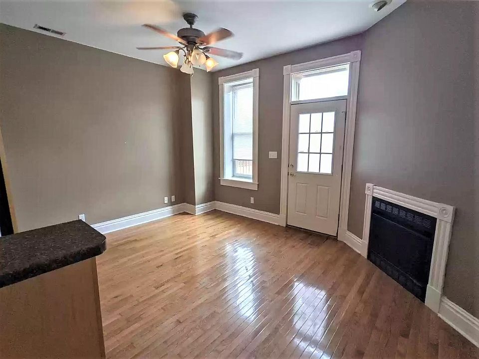 1st image of 1920 Geyer Ave #B