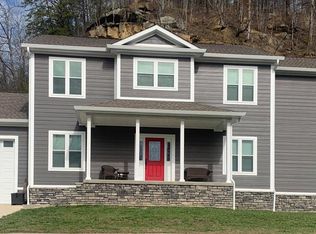 42 Laurel Dr, Bonnyman, KY 41719