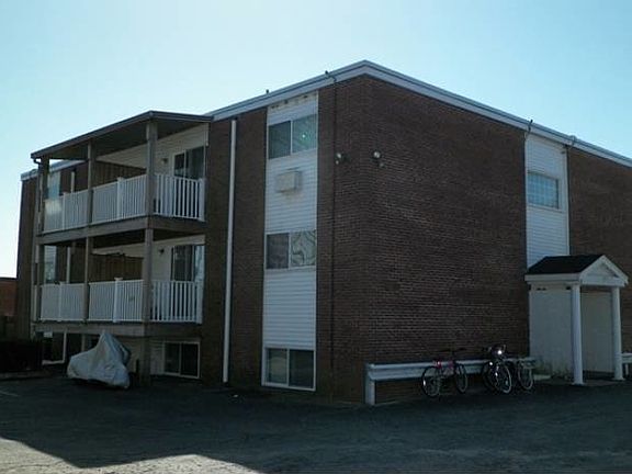 2nd image of 300 Waterman Ave APT 13