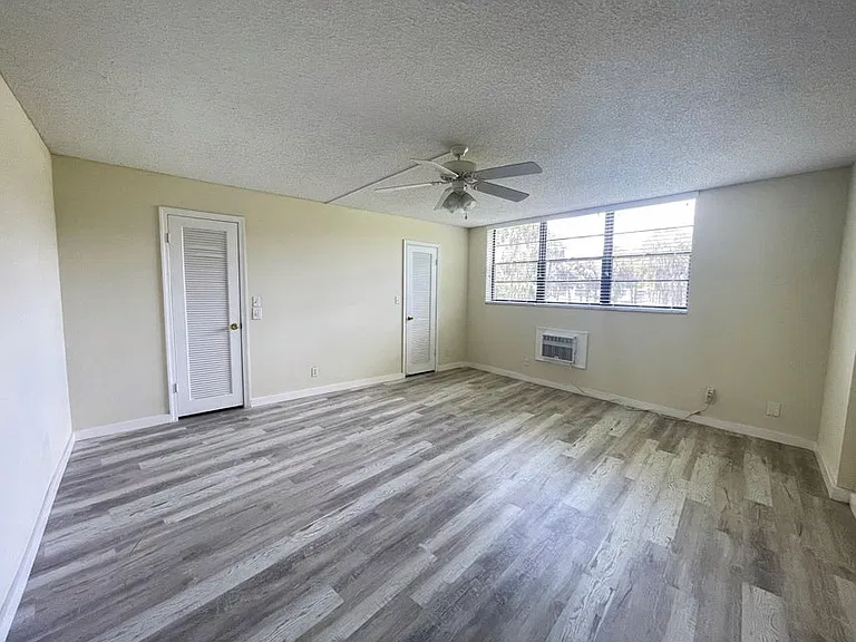 2460 Deer Creek Country Club Blvd #205 — Photo 3