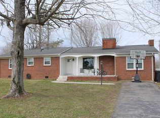 3010 Knud Dr, Columbia, TN 38401