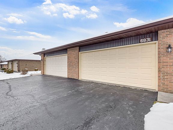 3rd image of 6831 Redansa Dr