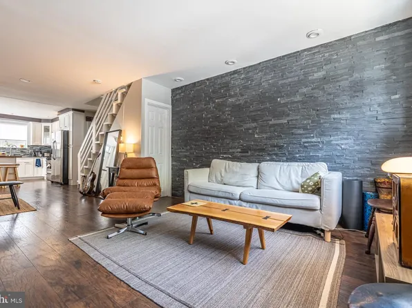 1152 S 7th St, Philadelphia, PA 19147