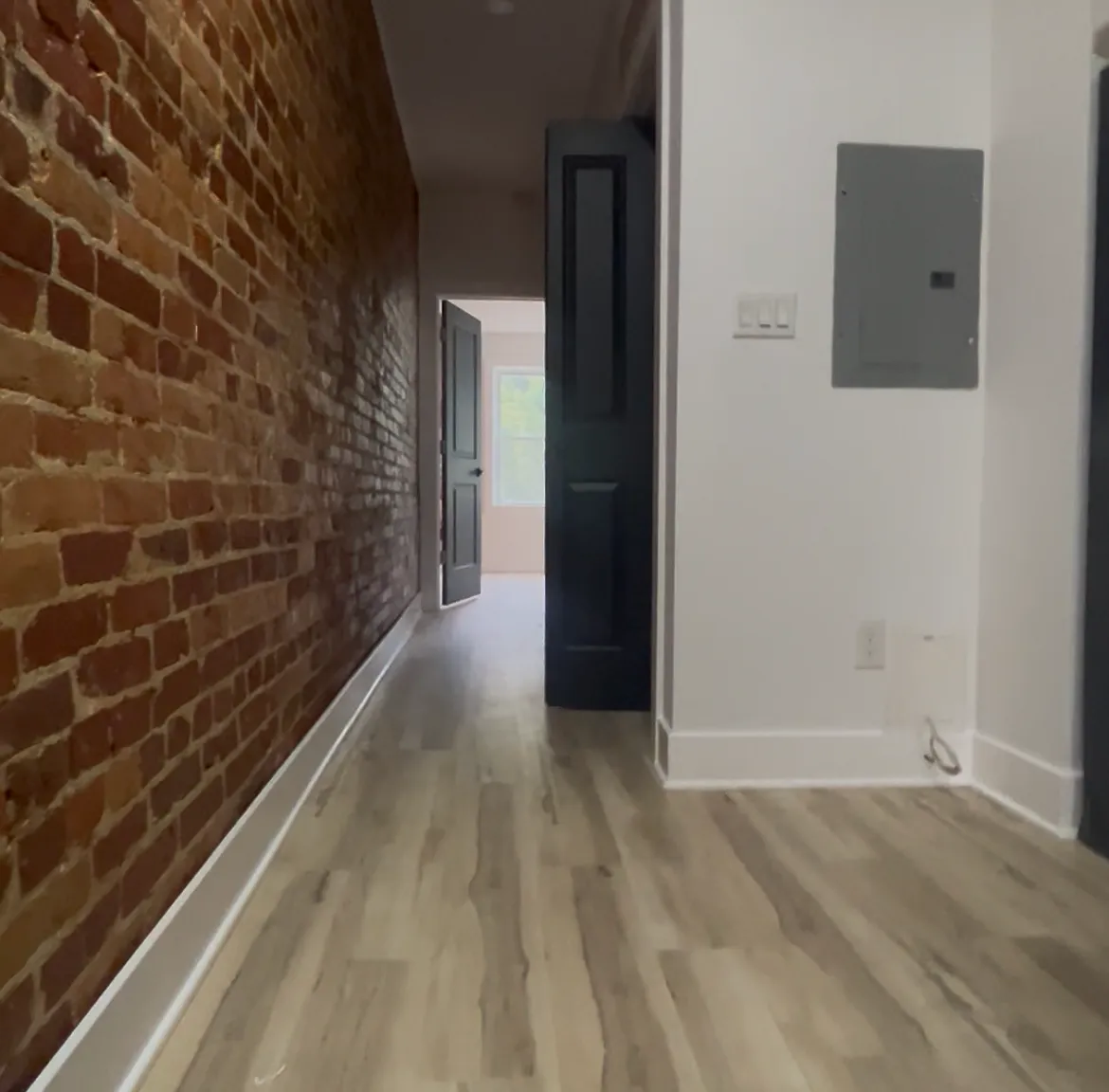 3542 N Marvine St - B — Photo 2