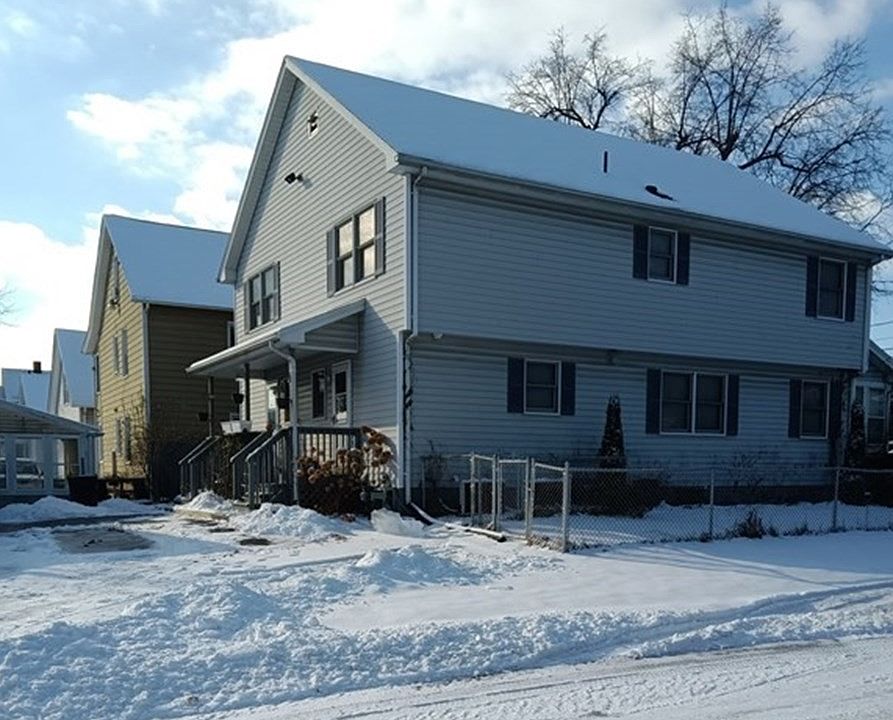 2nd image of 761-763 Saint James Ave
