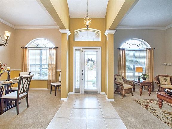 3rd image of 301 Oak Springs Dr