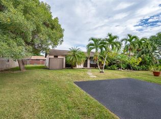 San Sebastian, Miami, FL 33175