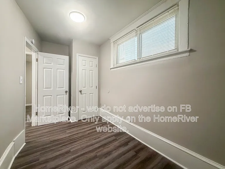 3909 W Broadway — Photo 12