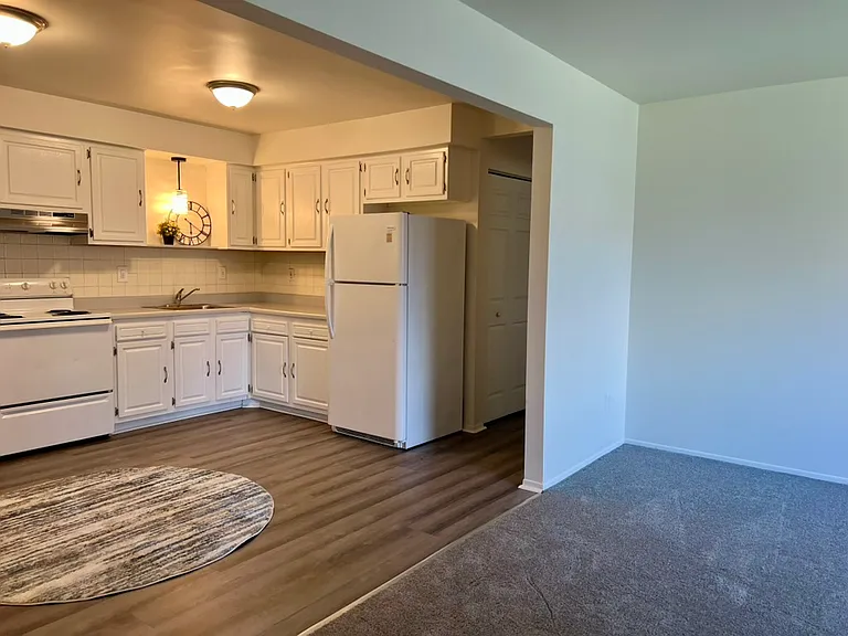 14167 Ziegler St — Photo 14