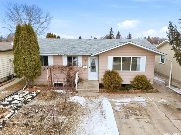 554 Fisher CRESCENT, Saskatoon, SK S7L 5E5