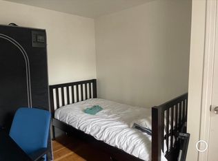 47 Oak St #B, Windsor Locks, CT 06096