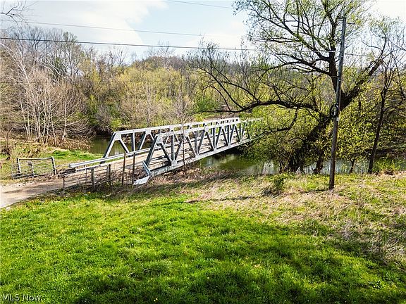 2nd image of 47691 E Captina Highway Rd