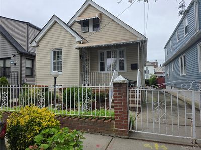 16721 142nd Avenue, Jamaica, NY, 11434