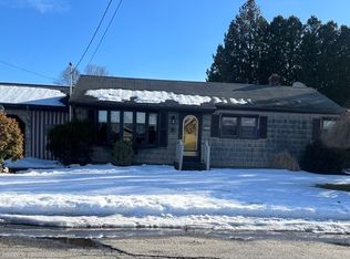 91 Poplar St, Chicopee, MA 01013