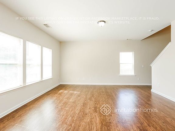 5th image of 420 Village Broad St