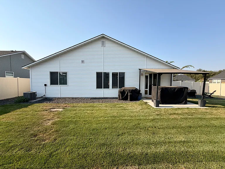 12735 Kinaid St — Photo 15