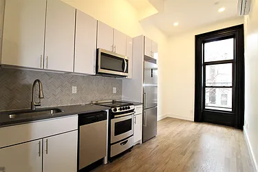 Rented by Bruma Realty LLC