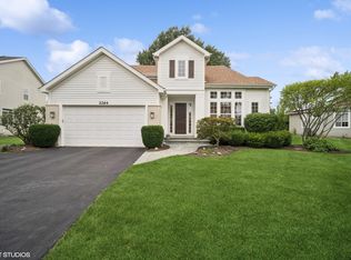 2264 Avalon Dr, Buffalo Grove, IL